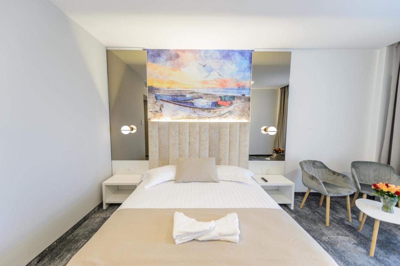 Mirage Beach Spa Hotel Eforie Nord Buitenkant foto