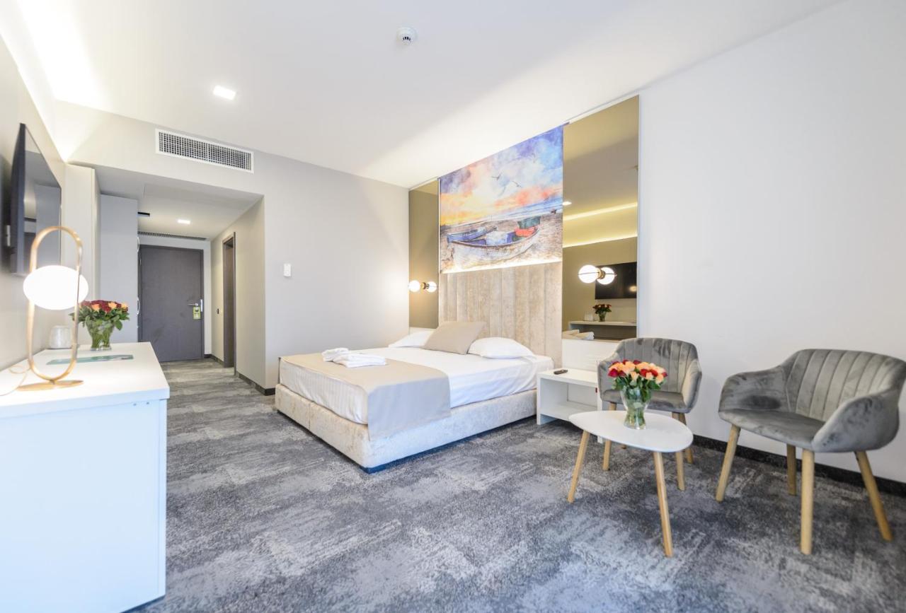 Mirage Beach Spa Hotel Eforie Nord Buitenkant foto