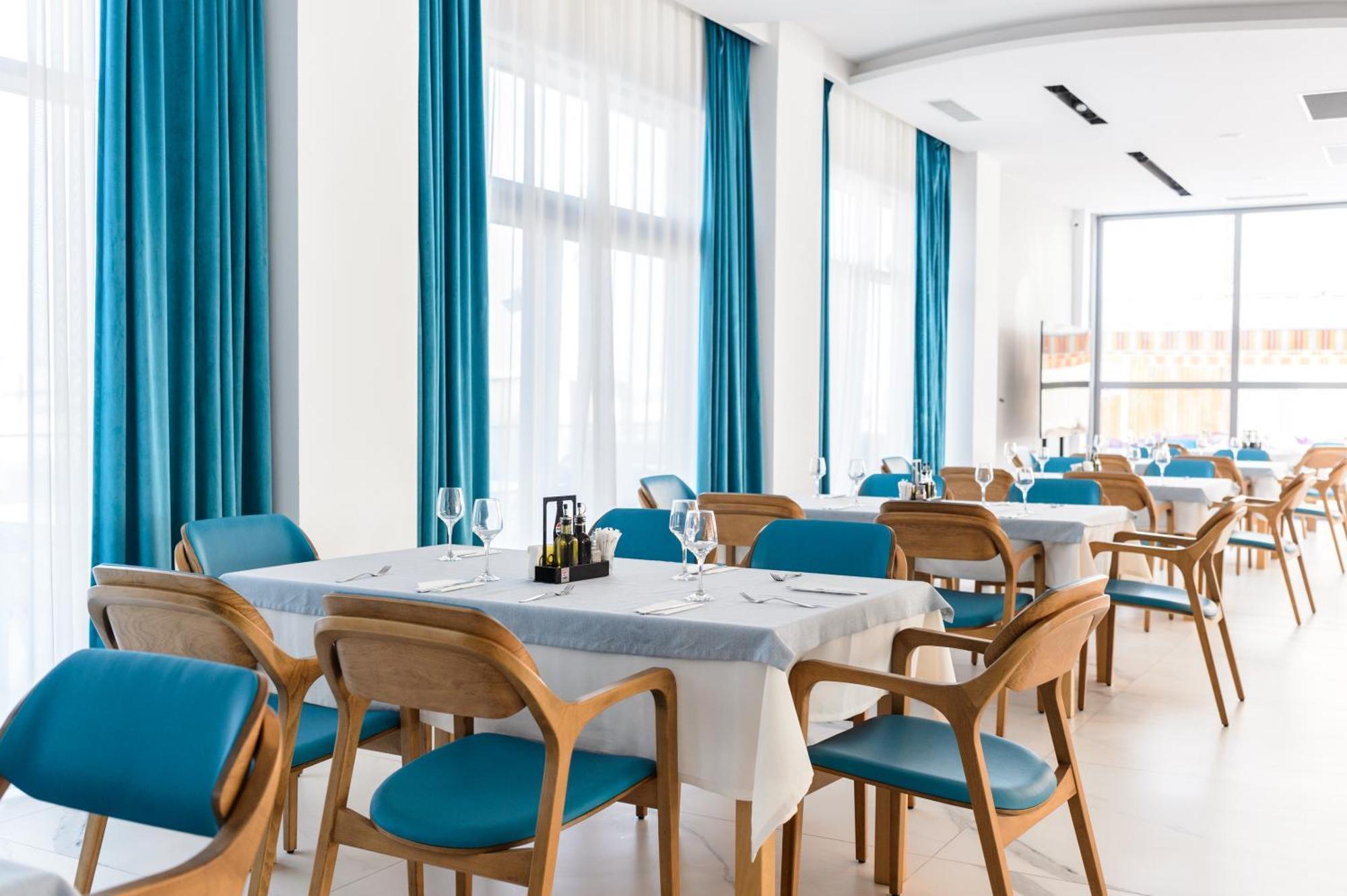 Mirage Beach Spa Hotel Eforie Nord Buitenkant foto